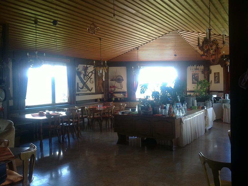 Ferienwohnung - Apartement - Hotel Klippitz Nordost Reichenfels Rum bild